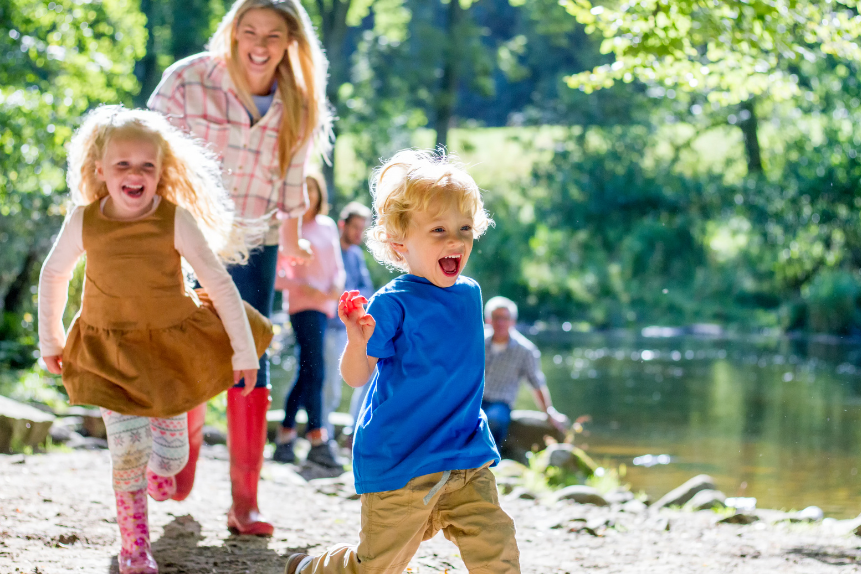 outdoor-family-vacation